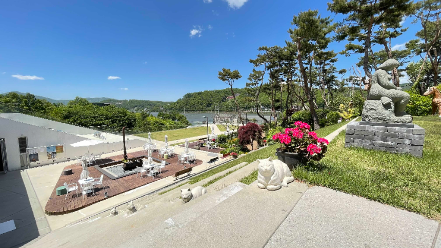 양평 갤러리 카페 카포레 매표소 인근