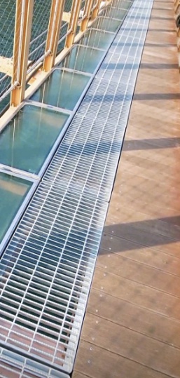 마장호수 출렁다리