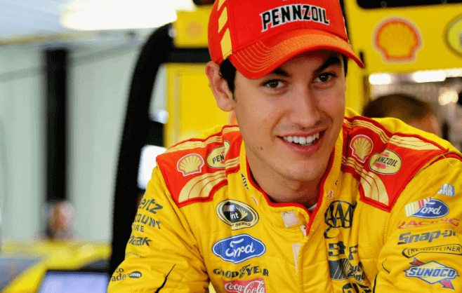 조이 로가노, NASCAR의 젊은 챔피언