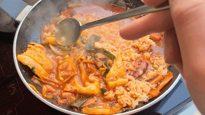 우성-기사식당-오불백-비비기