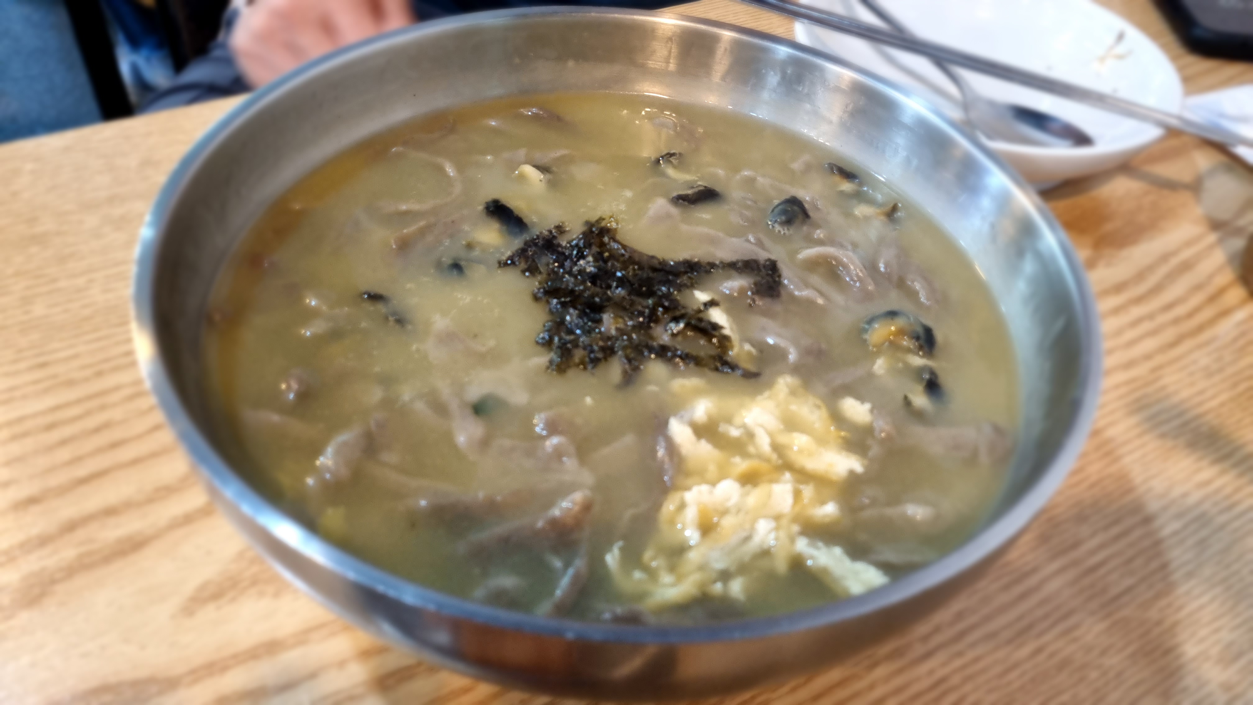 중문 수두리 보말 칼국수