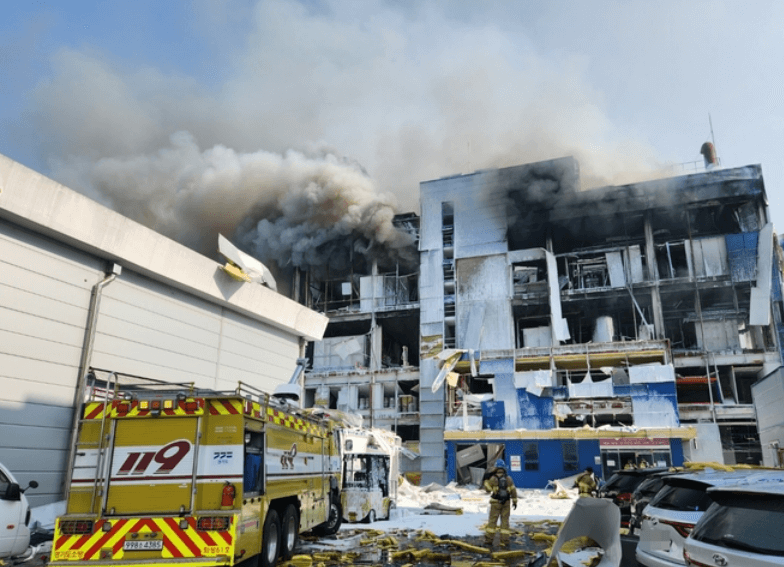 화성공장폭발_사고현장