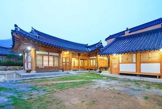 달빛사랑 한옥펜션