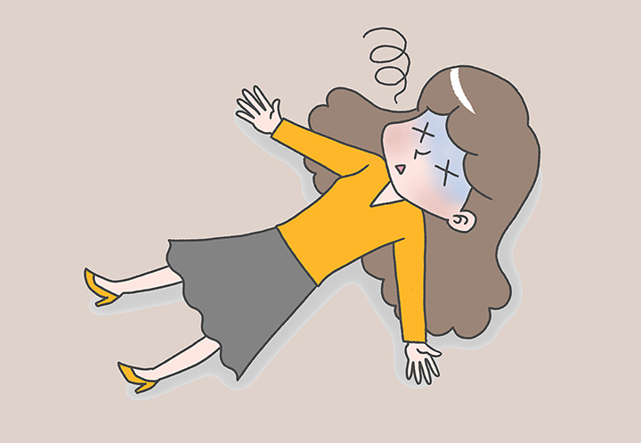 저혈압으로-실신한-여성