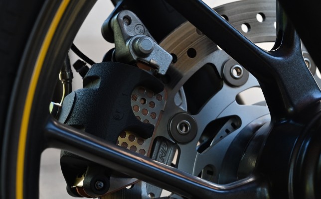 브레이크패드 교체시기 및 교체주기 (교체비용 가격, 소리, 마모상태)