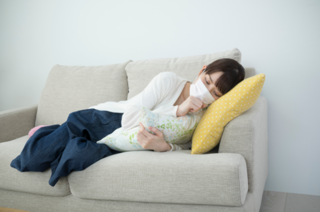 홍역을 앓고 있는 여성