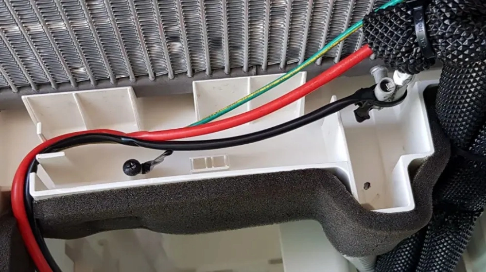 스탠드 에어컨 물 나오는 곳