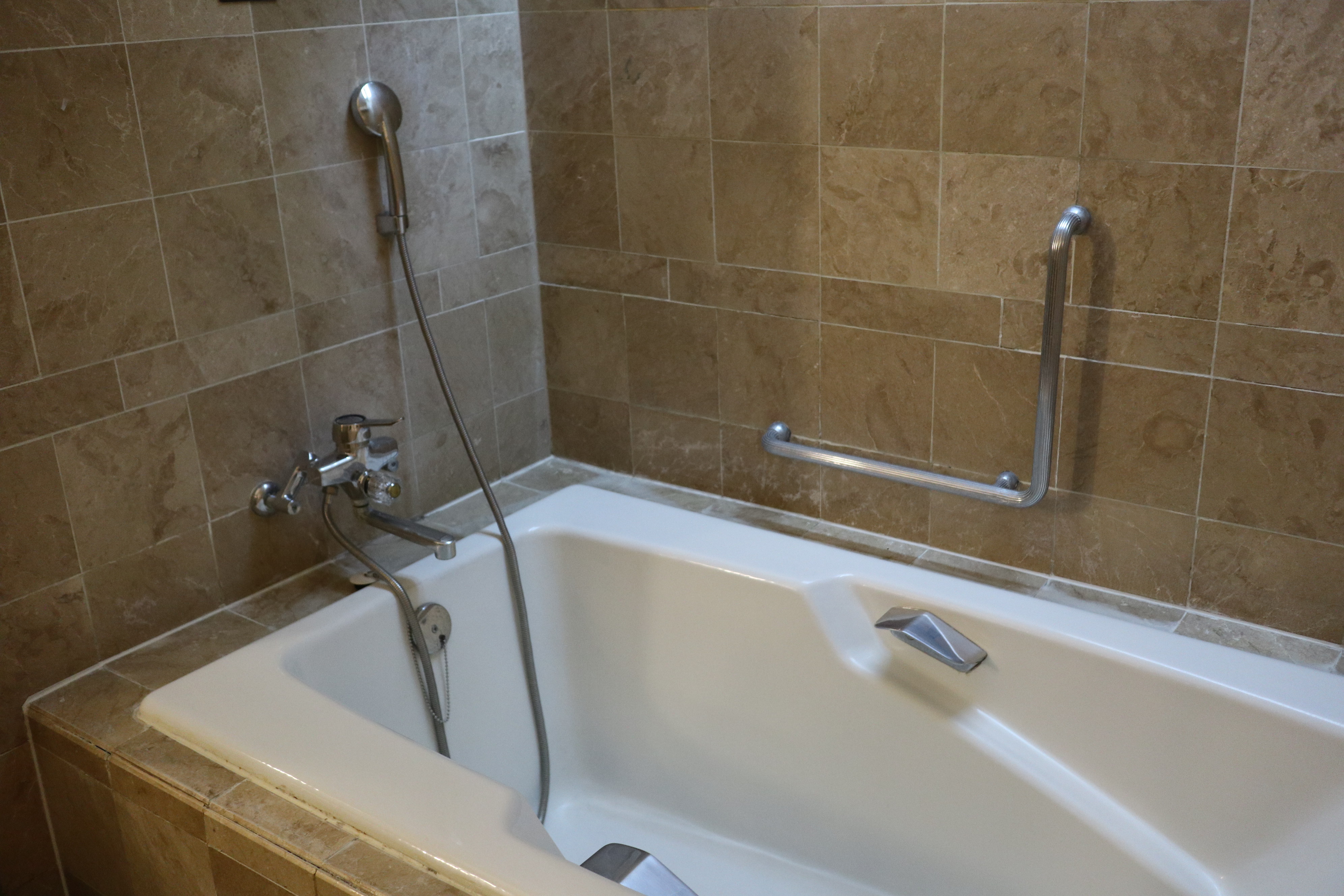 괌 롯데호텔 오션프론트클럽룸