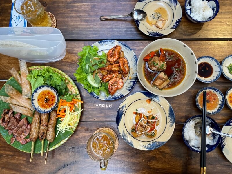 나트랑 맛집 라냐 베트남 가정식 LA NHA - 넴느엉