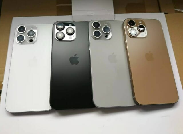 아이폰16 프로 모형 사진