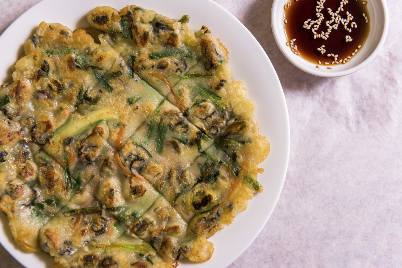 백반기행 180회 반효정 편 굴밥 굴정식 굴물회 자연산 굴 요리 보령 맛집 소개