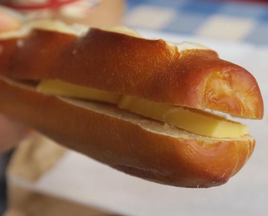 연희동 빵집 '폴앤폴리나'