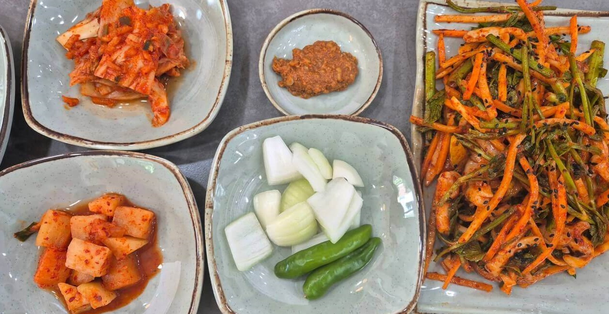 생방송투데이 3791회 맛의 승부사 수원 상황버섯 삼게탕 맛집 태백상황버섯삼계탕