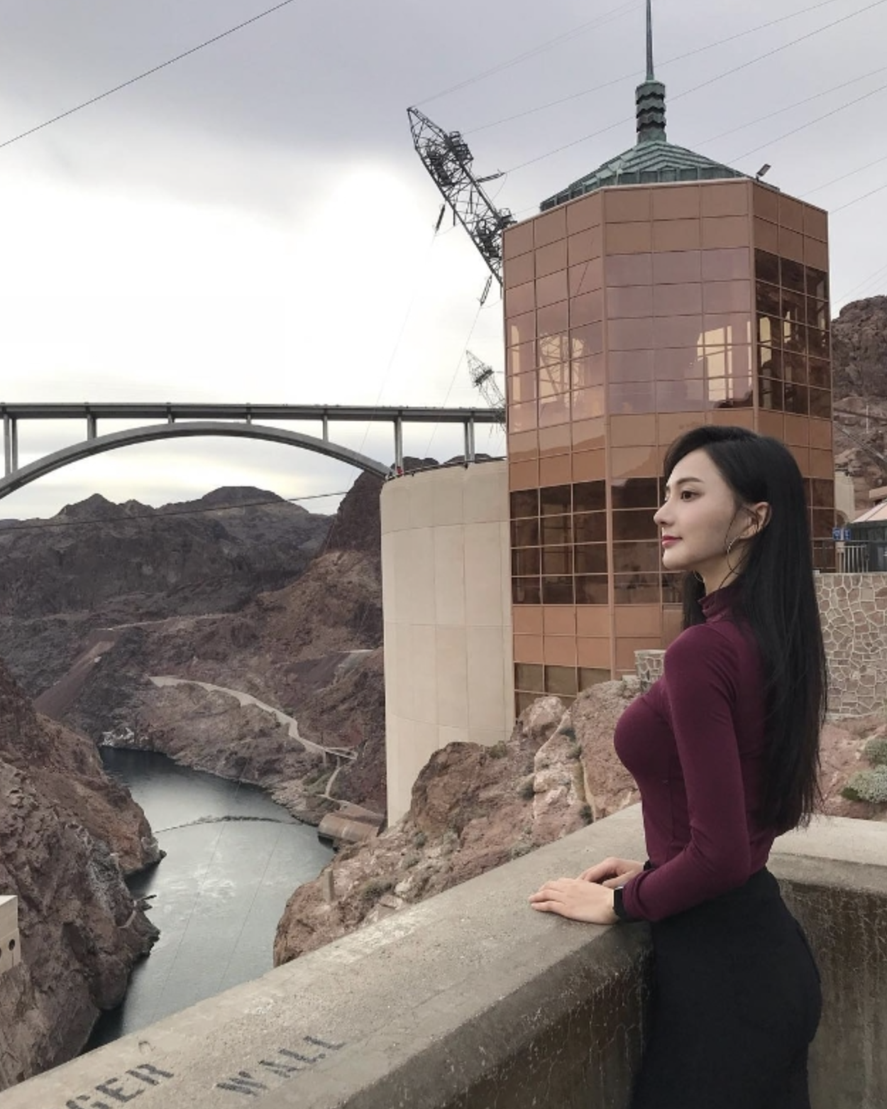 최연청 몸매 볼륨감