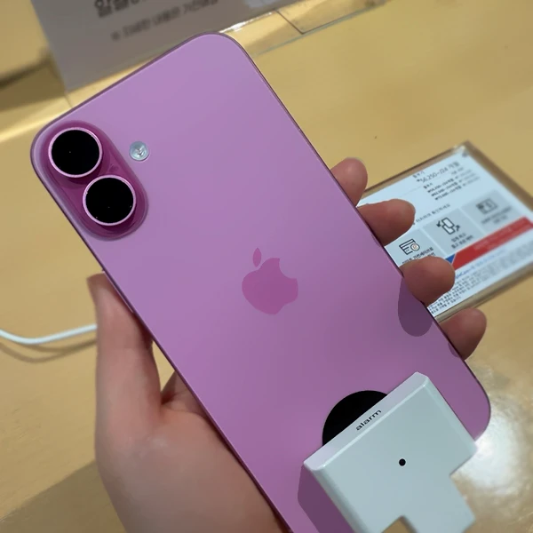 iPhone-16-핑크
