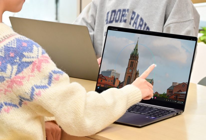 삼성 갤럭시북 5 프로 Ai 셀렉트 터치 디스플레이 사용