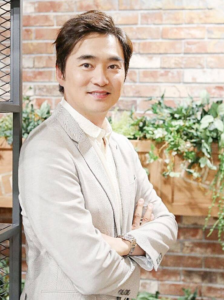 배우-김석훈