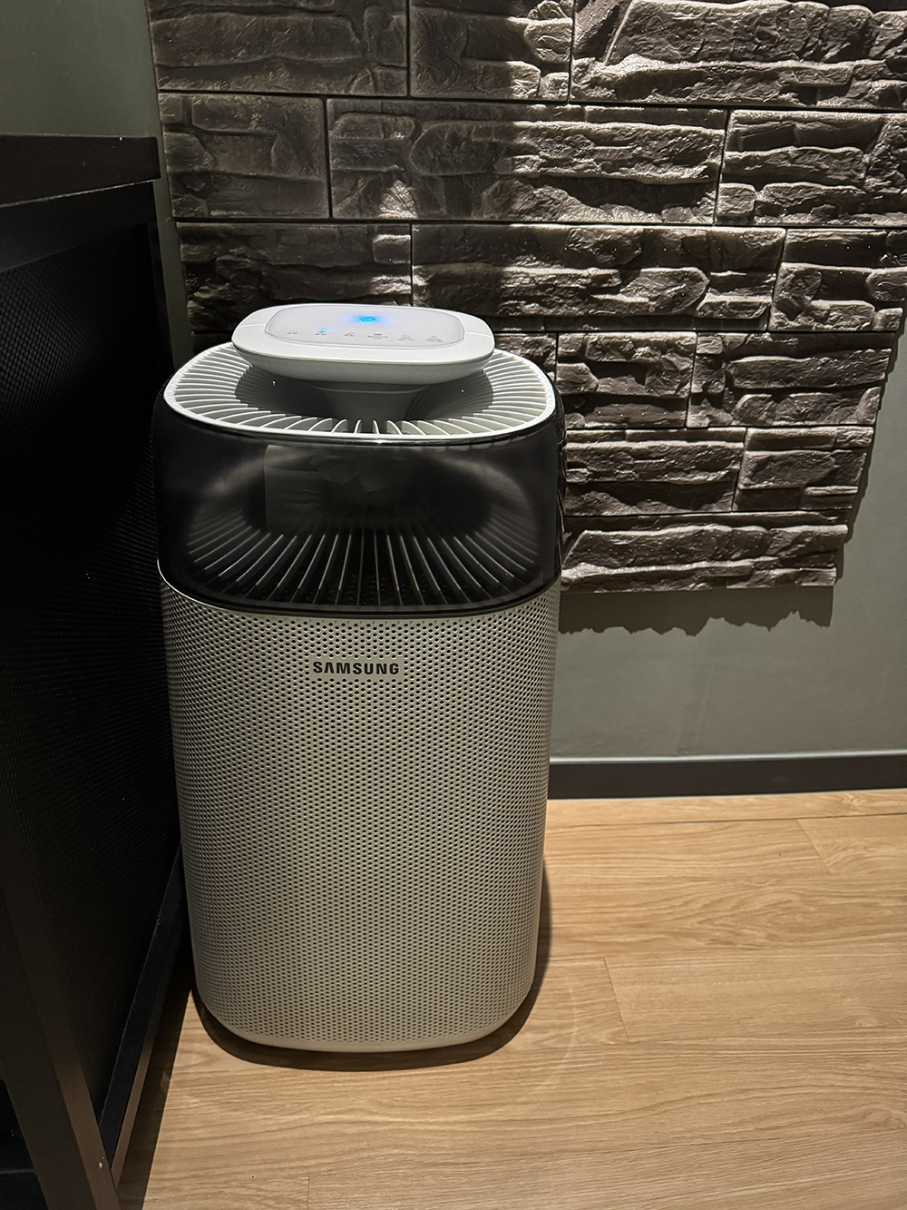 중곡 모텔 추천 – 넘버25 깔끔한 대실 & OTT 가능한 가성비 숙소