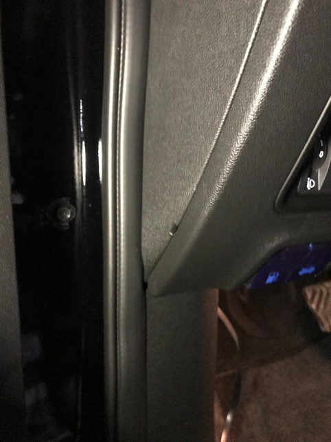 퓨즈박스 커버 분리