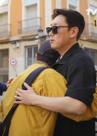 텐트 밖은 유럽 스페인 편 5회