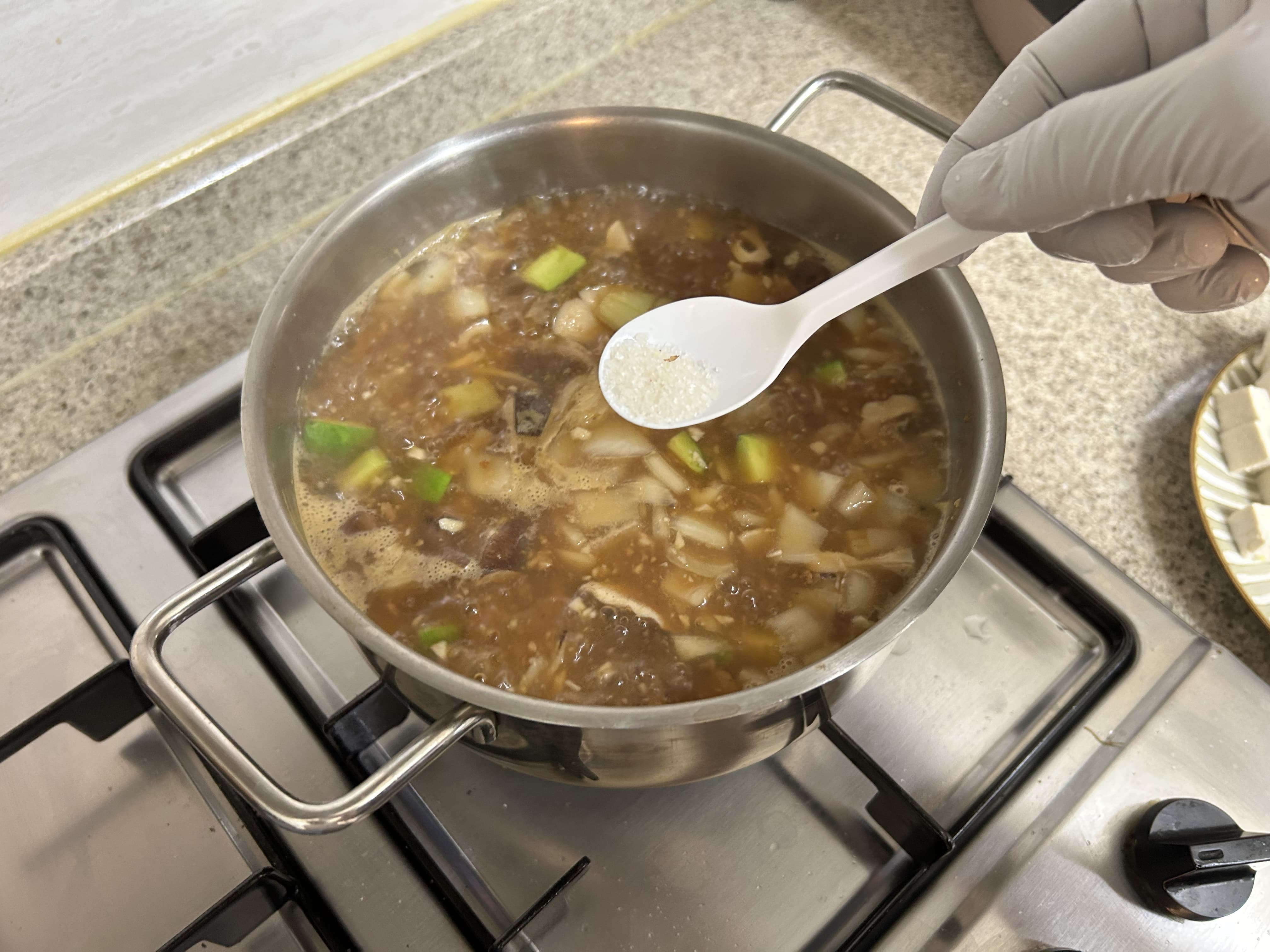 [chef&amp;#44; Daddy] 봄 제철요리! 달래된장찌개 레시피 (표고버섯&middot;애호박 듬뿍)