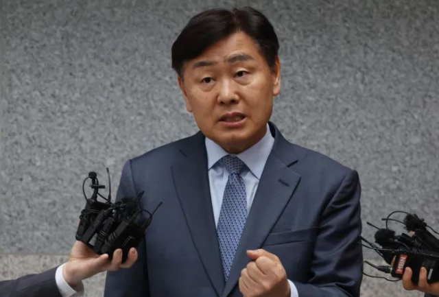 김관영 전북지사 민주당 제명 불복, 효력정지 가처분 신청의 쟁점과 향후 전망