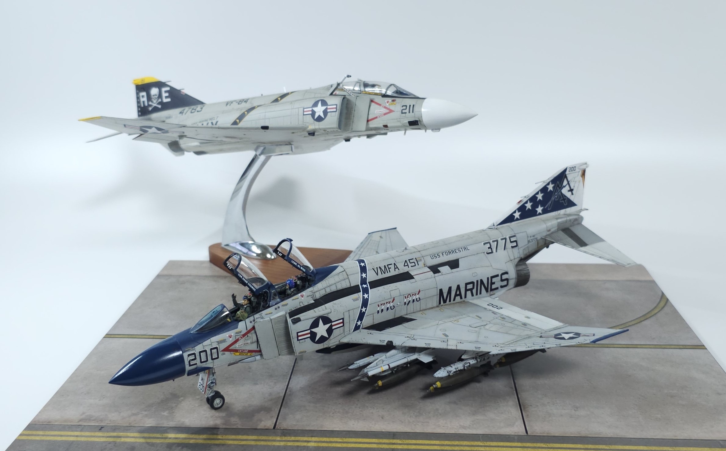 아카데미-졸리로저스와-함께