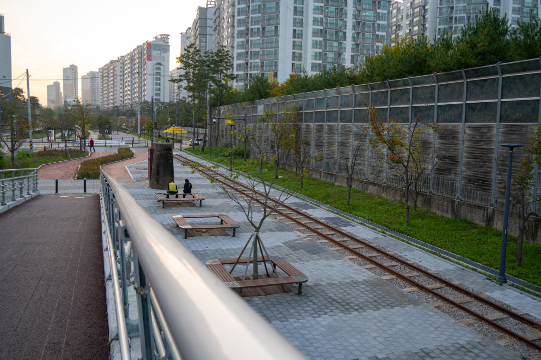 수인선 하늘숲길 철길