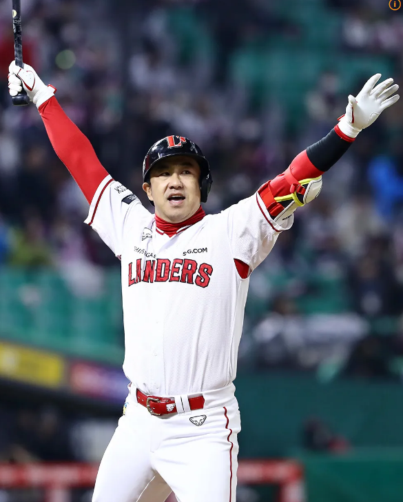 김강민, 23년 프랜차이즈 스타에서 한화 이적 후 전격 은퇴&hellip; 한화 7명 팀 떠난다