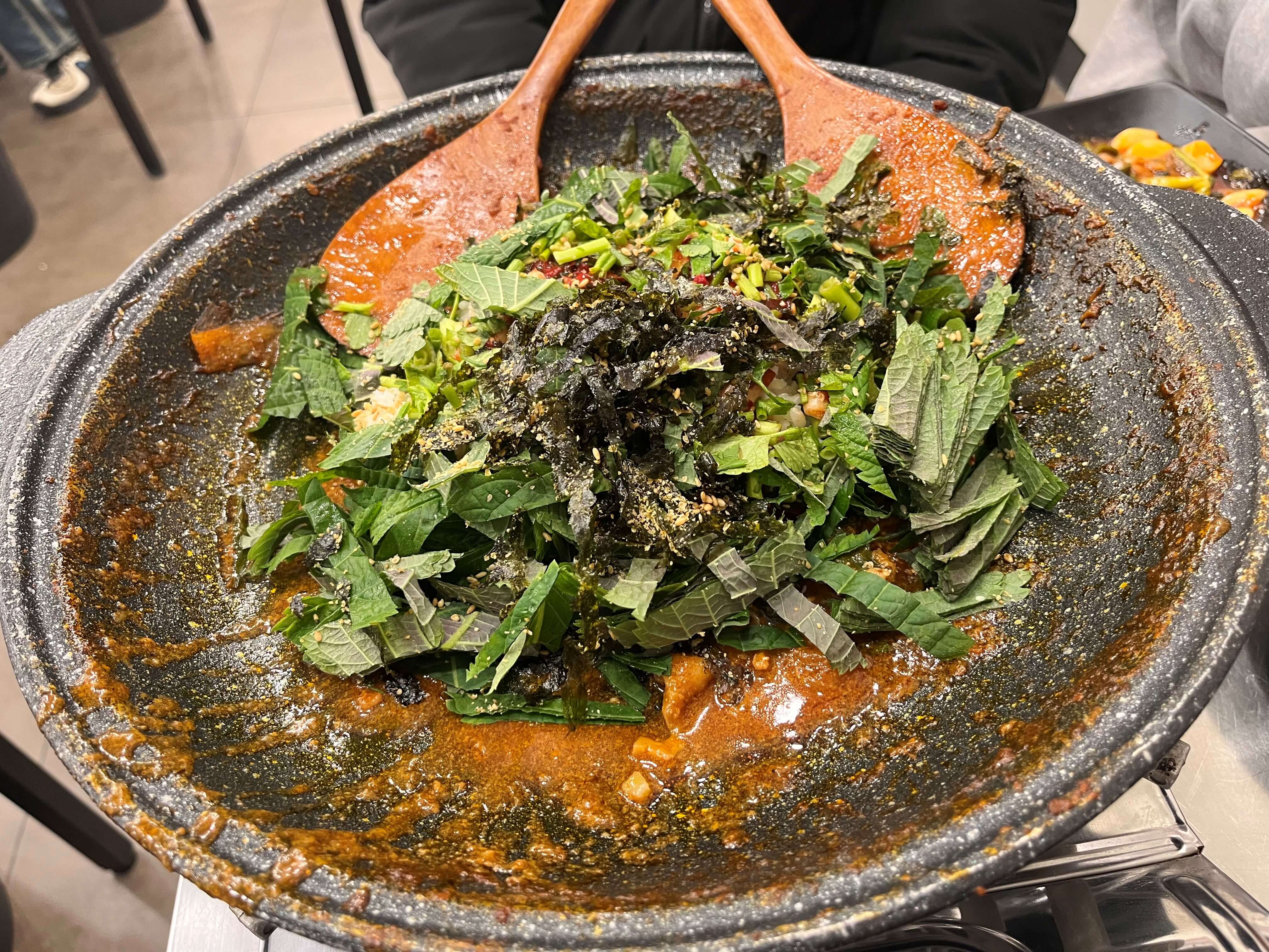 나오리주물럭 사당점 통마늘매콤주물럭