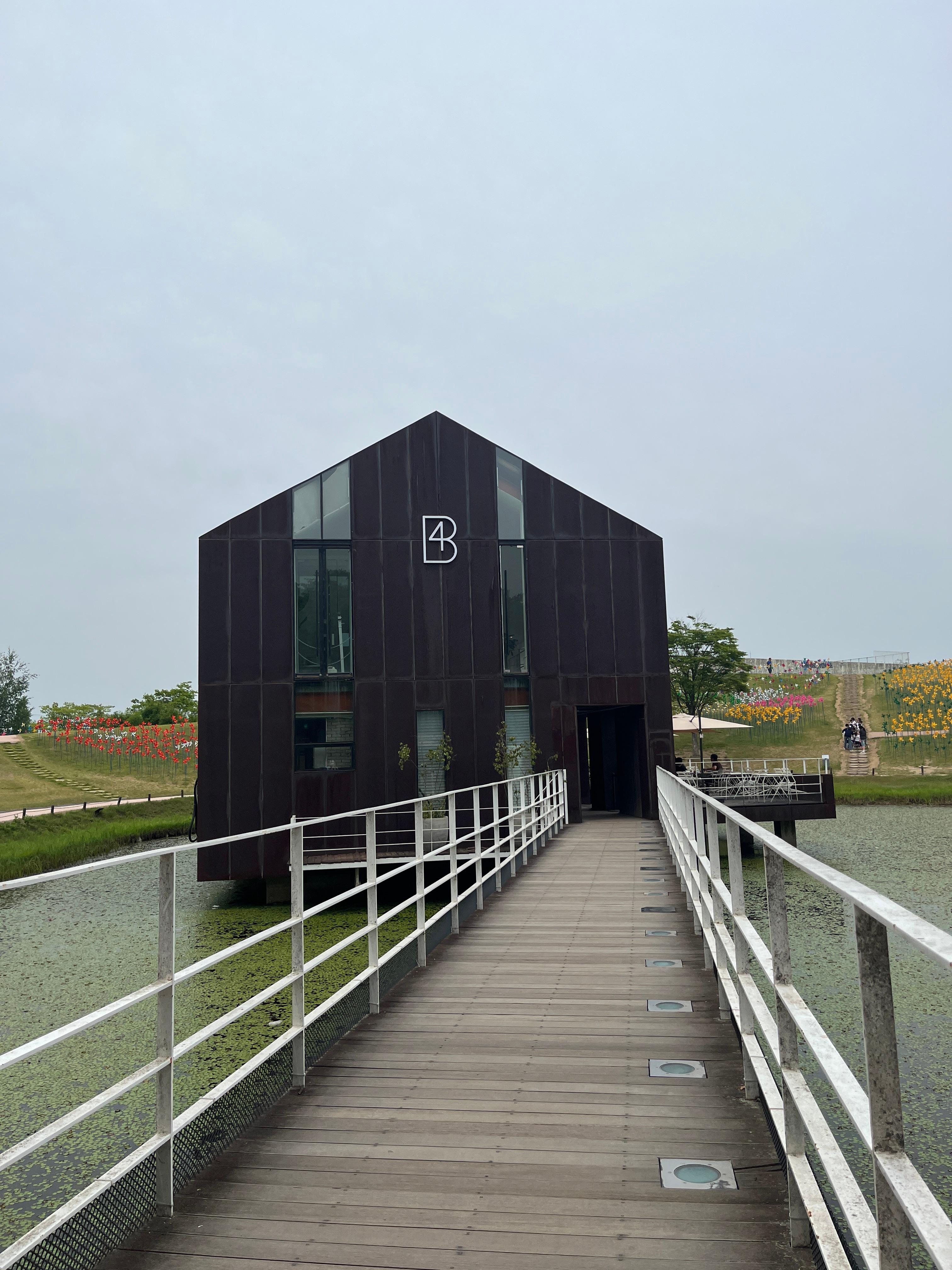 포비베이글 건물 사진