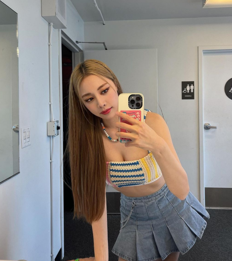 브레이브걸스 은지 셀카 사진