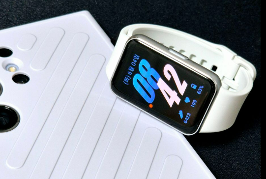 갤럭시 핏3 실사용 후기, 8만 원대에서 만나는 놀라운 가성비 스마트밴드