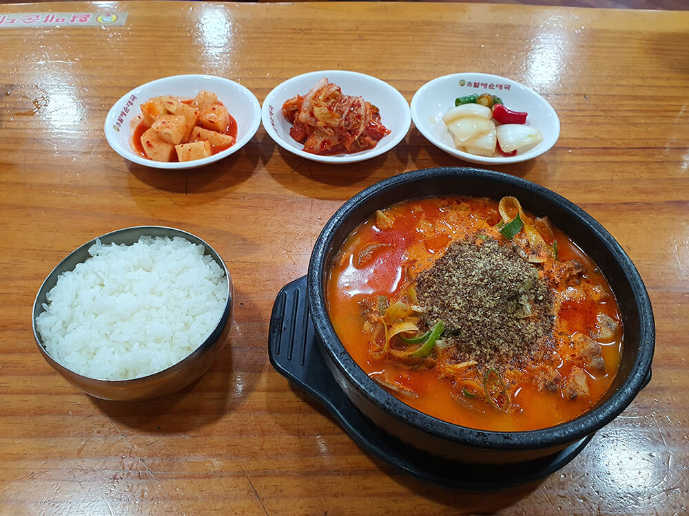 원조할매순대국 가천대점-8
