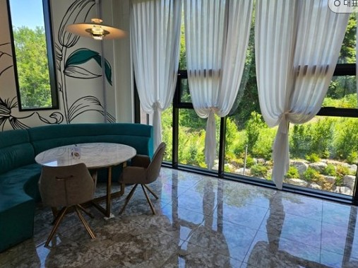 송도카페 더스탈릿