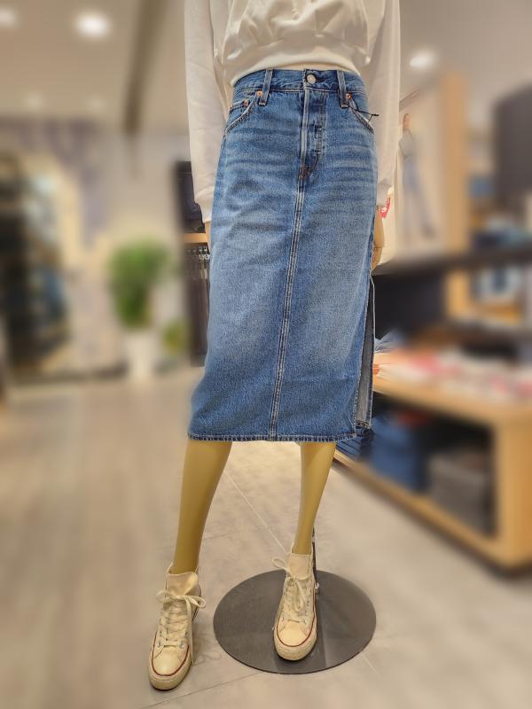 리바이스 Levis 사이드 슬릿 데님스커트 A4711-0000