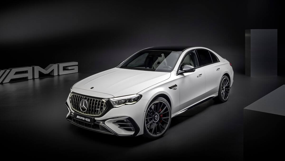 2025 메르세데스-AMG E53 하이브리드 포토