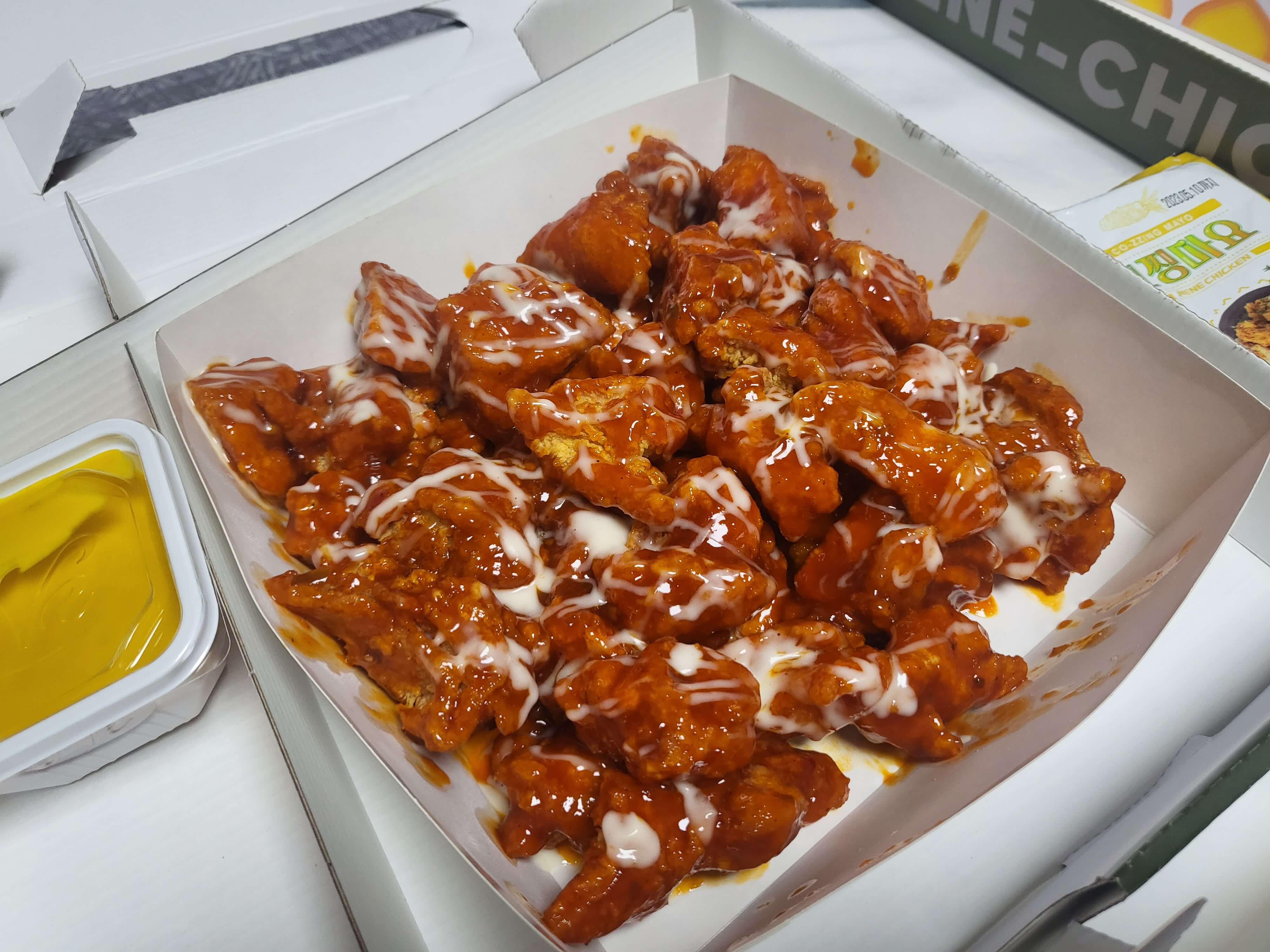 네네치킨 레드마블 순살치킨