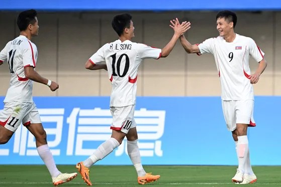 북한 일본 비매너 축구