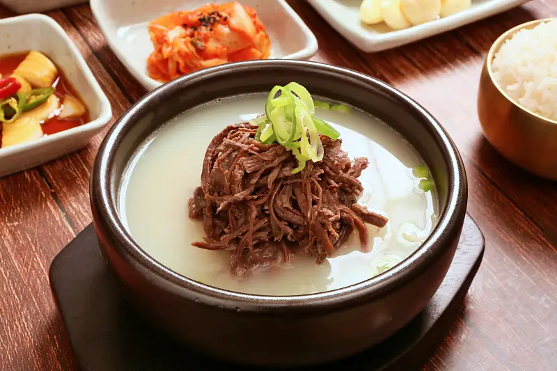 투데이 맛있는 메뉴 세계심장재단 환자회복식 추천 간호사가 연구 개발한 타조 사골 곰탕, 타조 불고기 덮밥, 타조 육회 비빔밥 맛있는 식당 추천 부산 서구 맛집