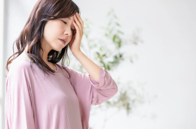 피곤한 여성