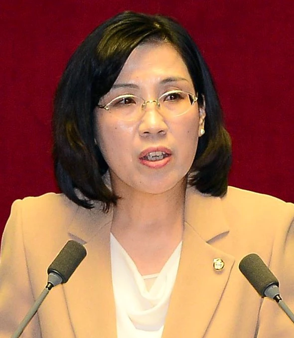 김현숙 여가부장관 프로필 나이 학력 경력