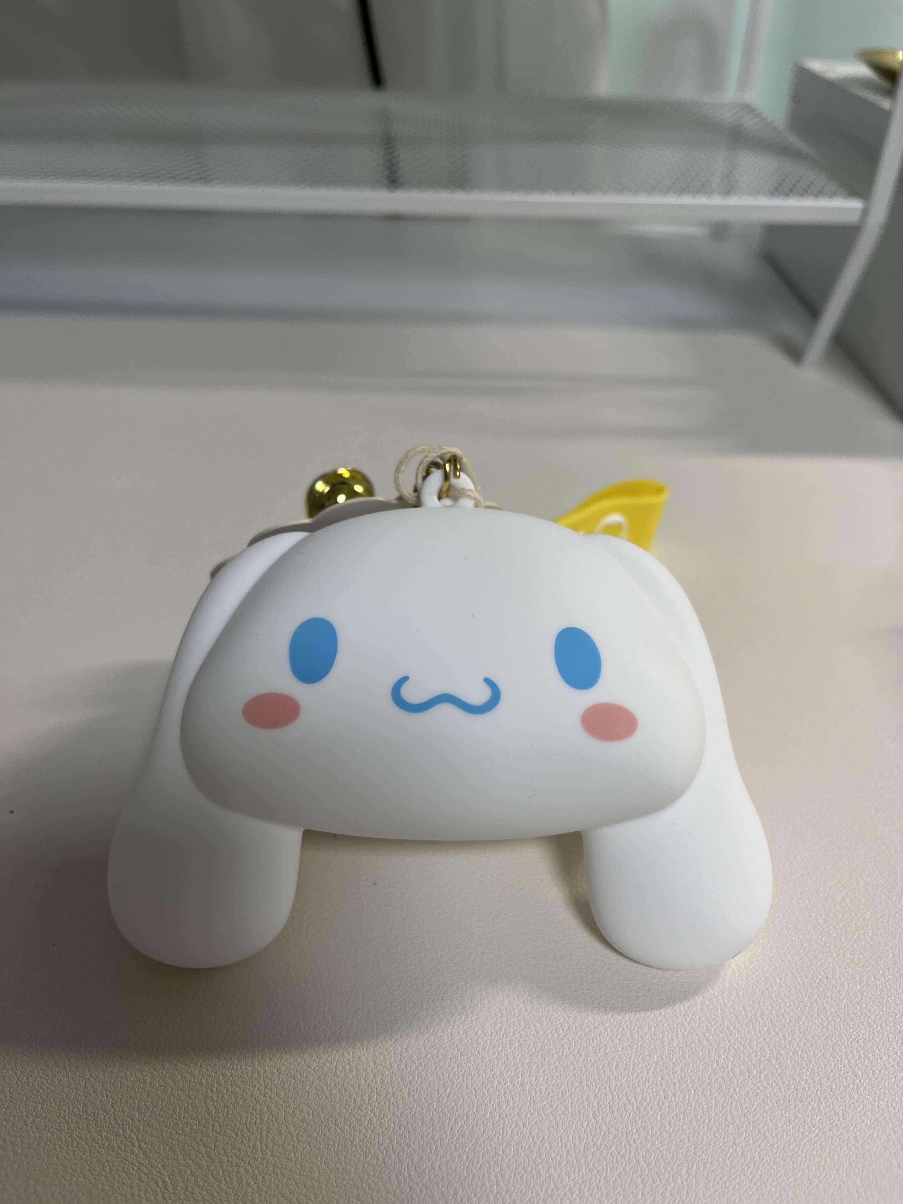 시나모롤 동전지갑