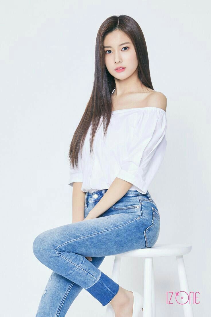 아이즈원 강혜원 몸매 키 아이즈원 강혜원 몸매 키