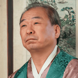 정년이 이용근