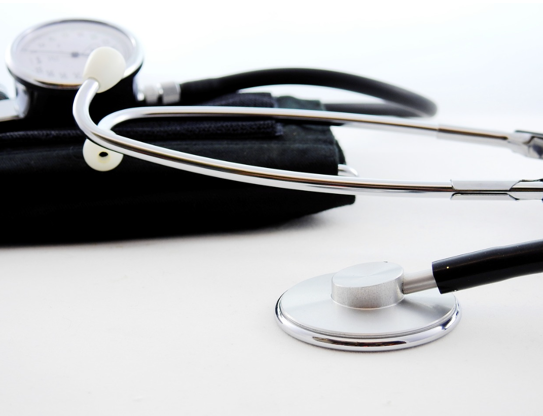 청진기와 혈압계