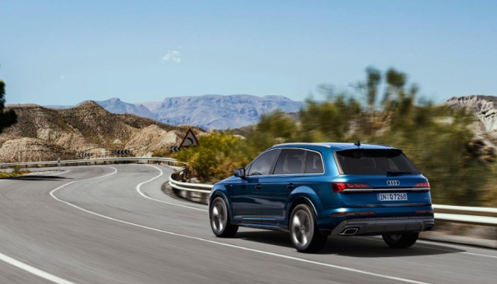 아우디 Q7 풀체인지 가격 제원 연비 2025