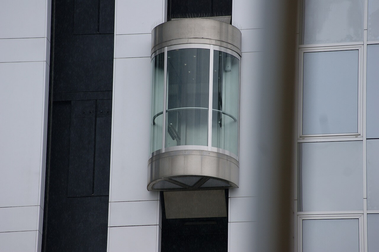 엘레베이터 추락하는 꿈 해몽 해석