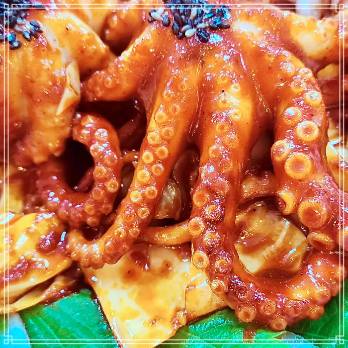 화성 백미리 마을, 궁평 유원지, 솔밭 맛집 직접 잡은 뻘낙지, 낙지볶음
