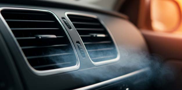 자동차 에어컨 냄새 예방 꿀팁
